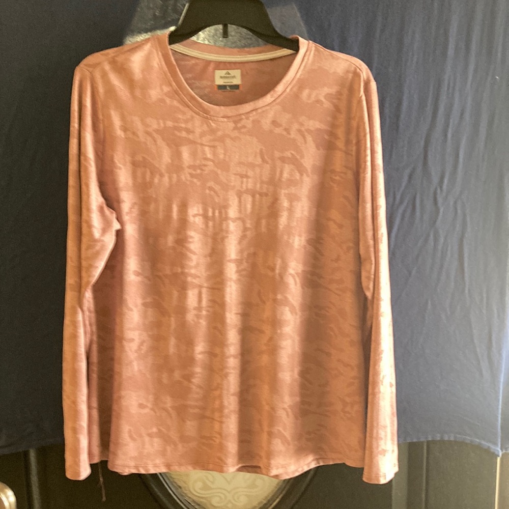 Pink exercise top